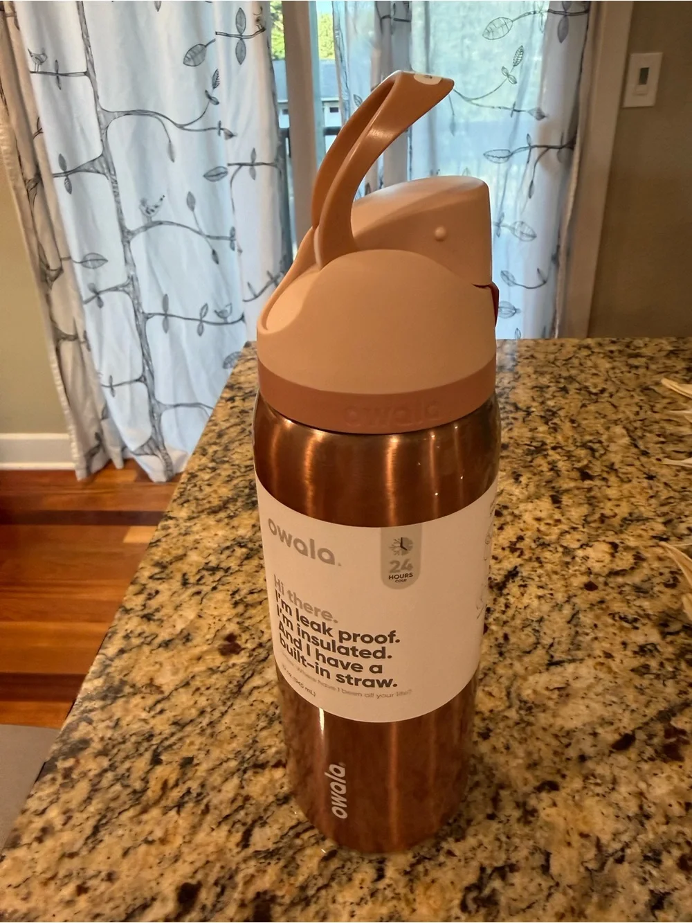 Owala 32oz. Stainless Steel FreeSip Water Bottle (In Good Company) - Picture 1 of 6